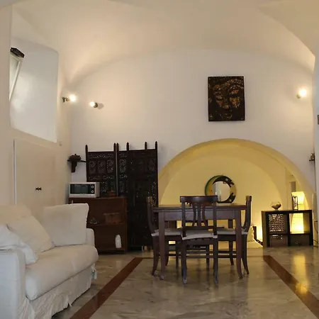 Elly's Loft Appartement *